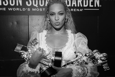 Beyoncé Celebrates 35th Birthday With An Epic ‘Soul Train’-Themed Party